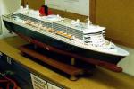 Revell QM2 at 1/400 scale