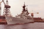 TIN WITH NAVY SHIP PHOTO,S