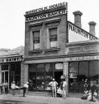 Naunton's Bakery