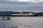 QE2