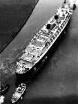 QUEEN MARY Aground