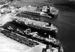 Ships at  Aruba