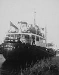 Guidesman In The Exeter Canal