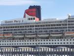 Queen Mary 2.